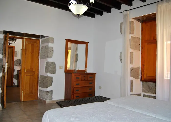 Casa Rural Los Suarez